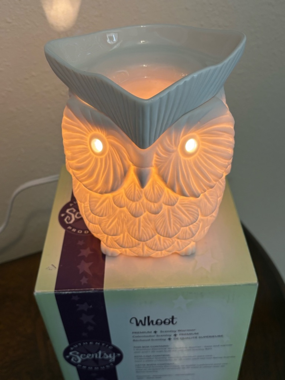 Scentsy White Owl Ceramic Wax Warmer - Whoot Design